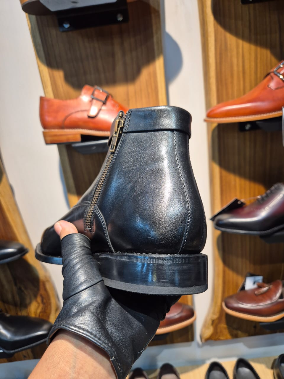 Limited-Edition SOVRANO Goodyear Welted Folded-Cuff Zipper Chelsea Boot