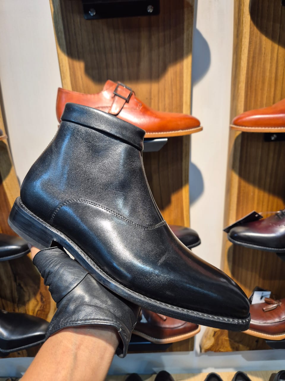 Limited-Edition SOVRANO Goodyear Welted Folded-Cuff Zipper Chelsea Boot