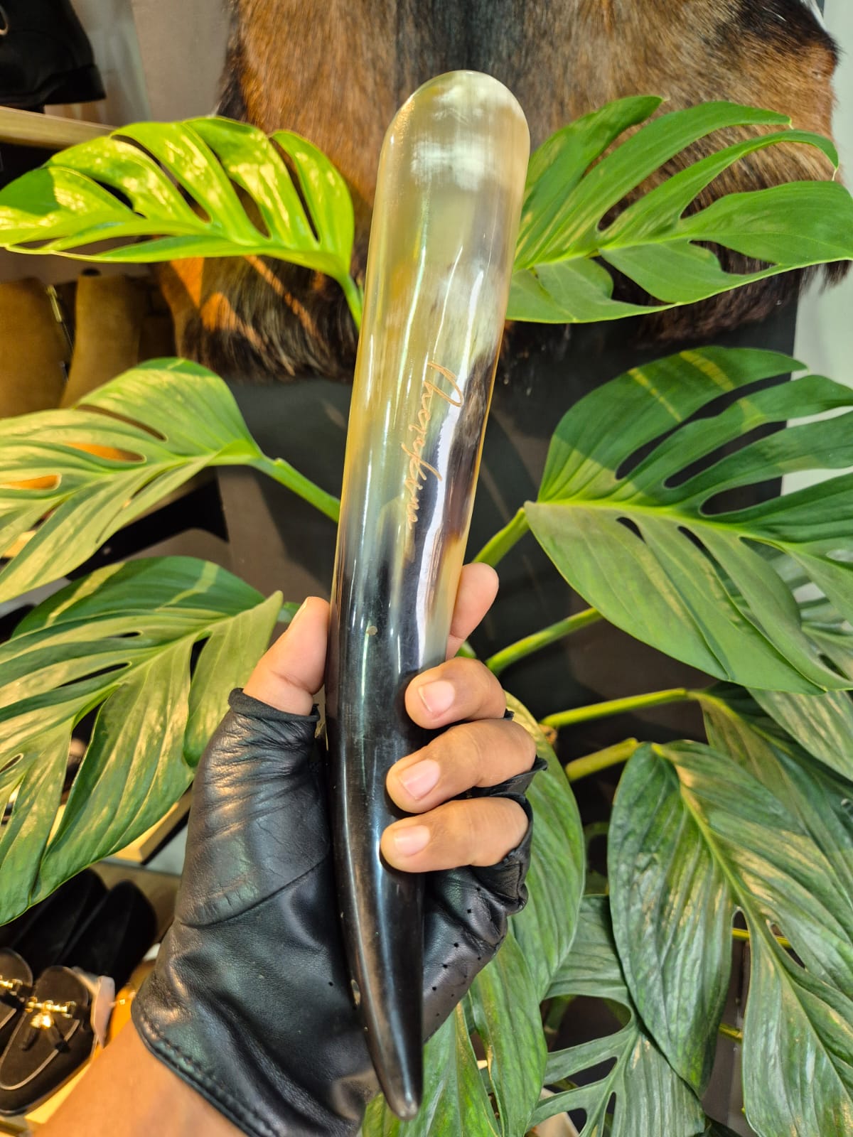 Buffalo Shoe Horn - MERAKINO