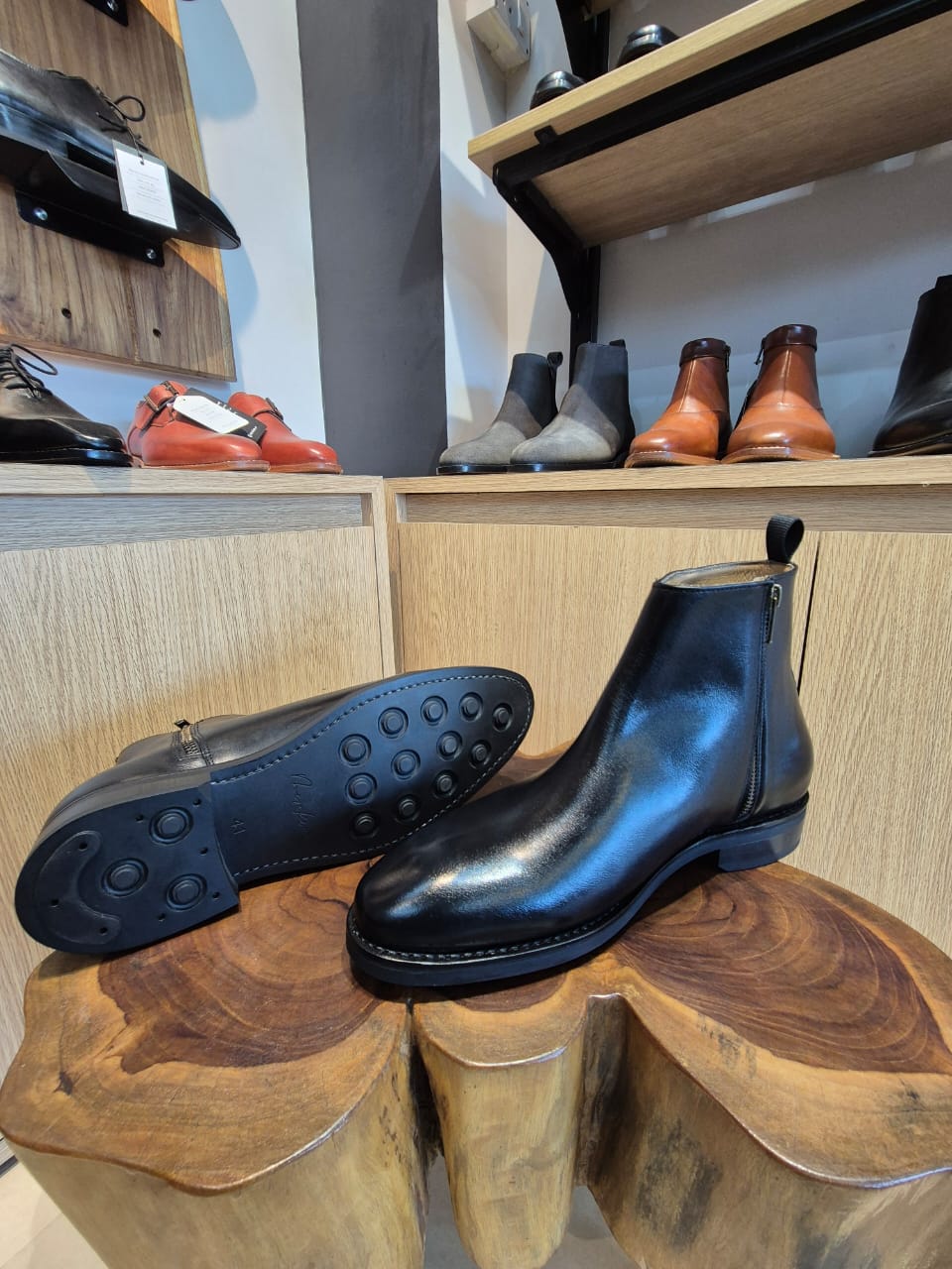 Nightfall Chelsea Zipper Boots Effortless Entry. Enduring Authority. - MERAKINO