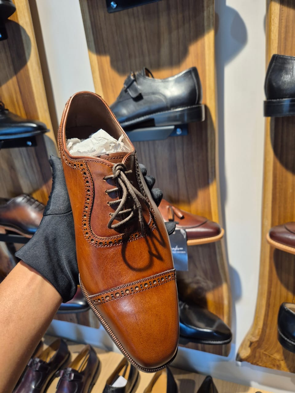 Noir Captoe - MERAKINO