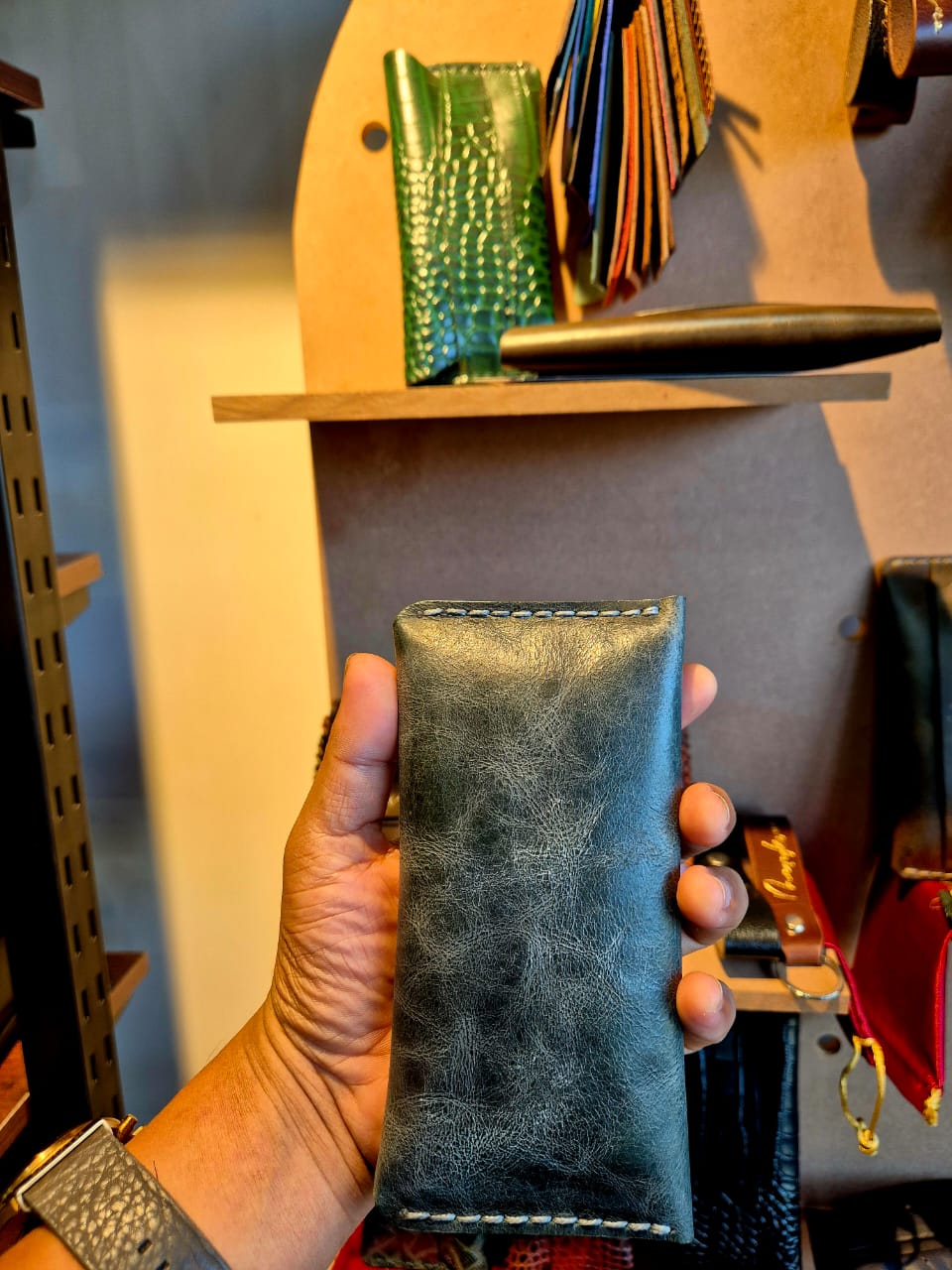 Plain Full-Grain Italian Leather Cash Holder - MERAKINO