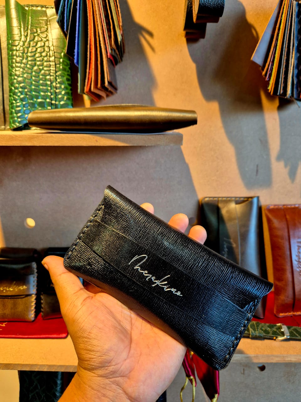 Plain Full-Grain Italian Leather Cash Holder - MERAKINO