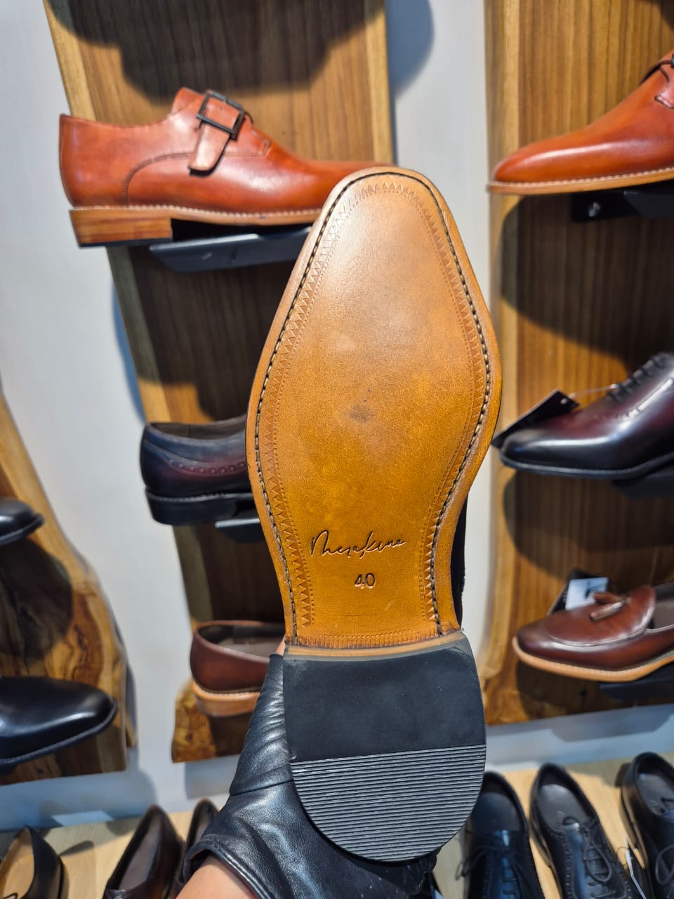 Sovereign Cap - Toe Oxford Pure Form. Absolute Authority. - MERAKINO