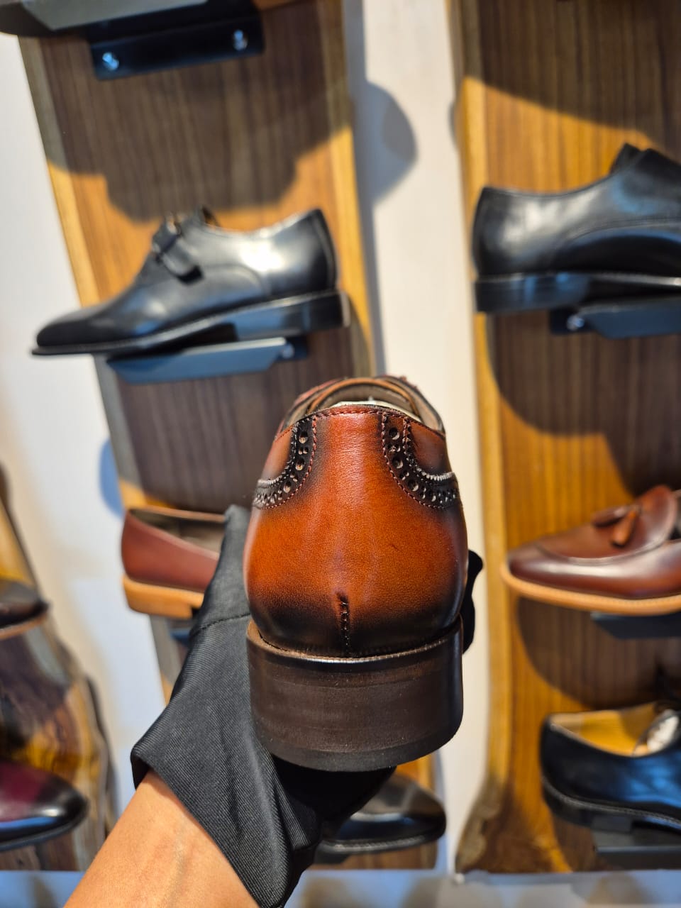 The Adelaide Oxford - MERAKINO