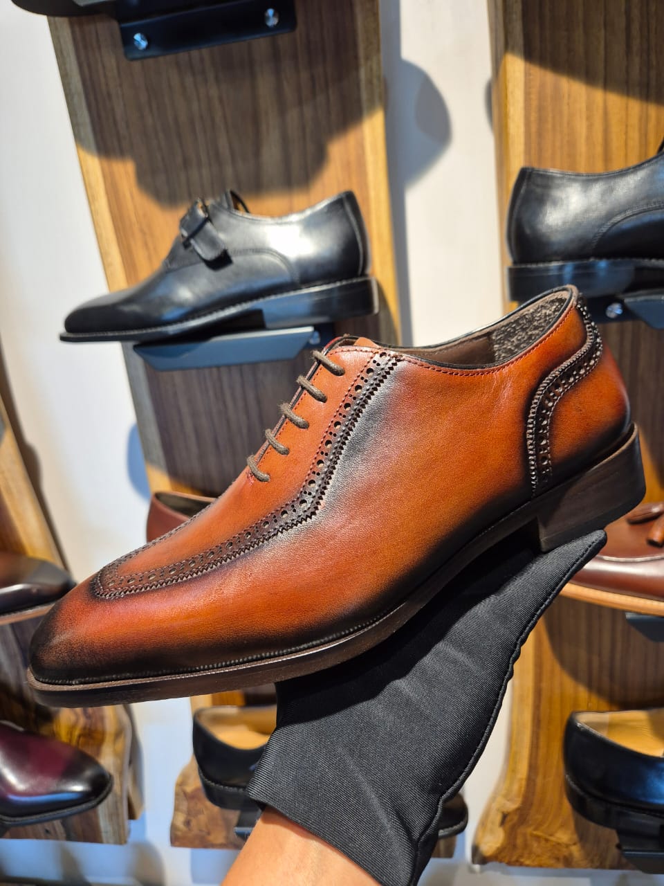 The Adelaide Oxford - MERAKINO