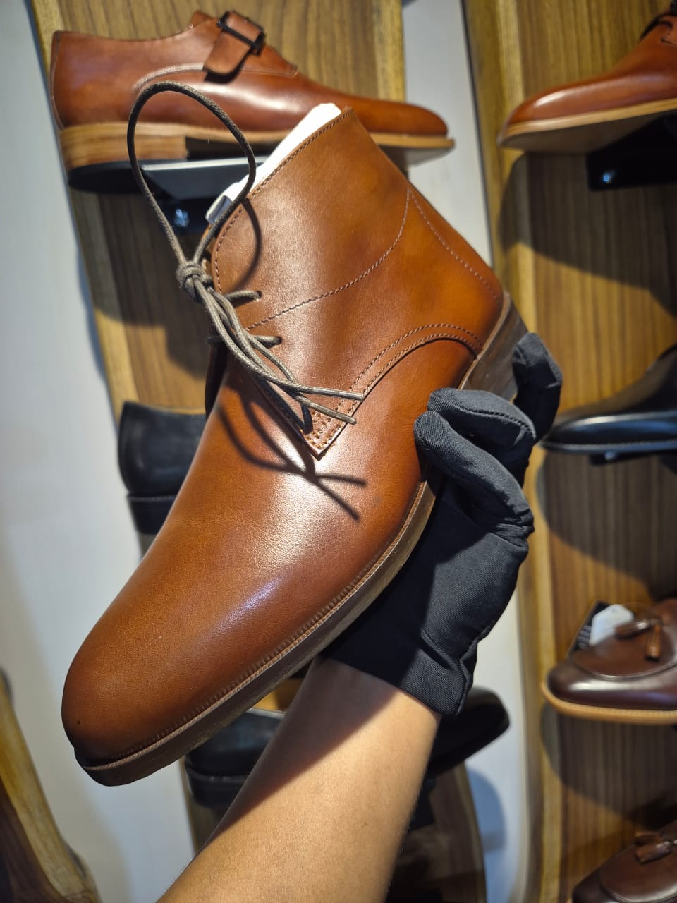 The Windsor Chukka - MERAKINO