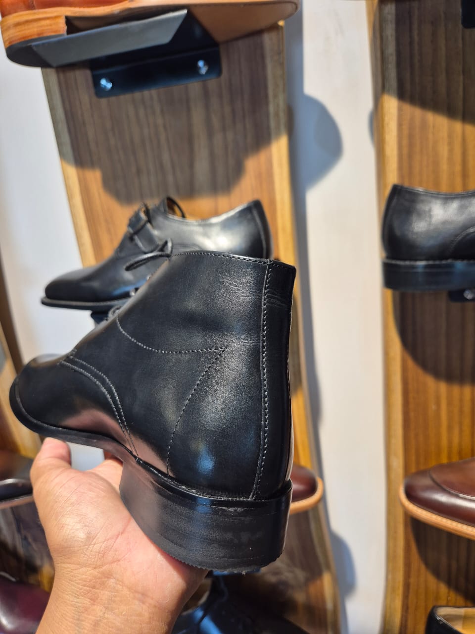 The Windsor Chukka - MERAKINO