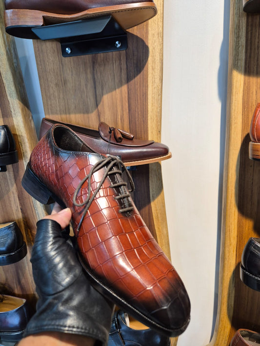 Valentino Nero Croc - Textured Wholecut Oxford Blake - Stitched Leather Sole | Hand - Finished Patina - MERAKINO