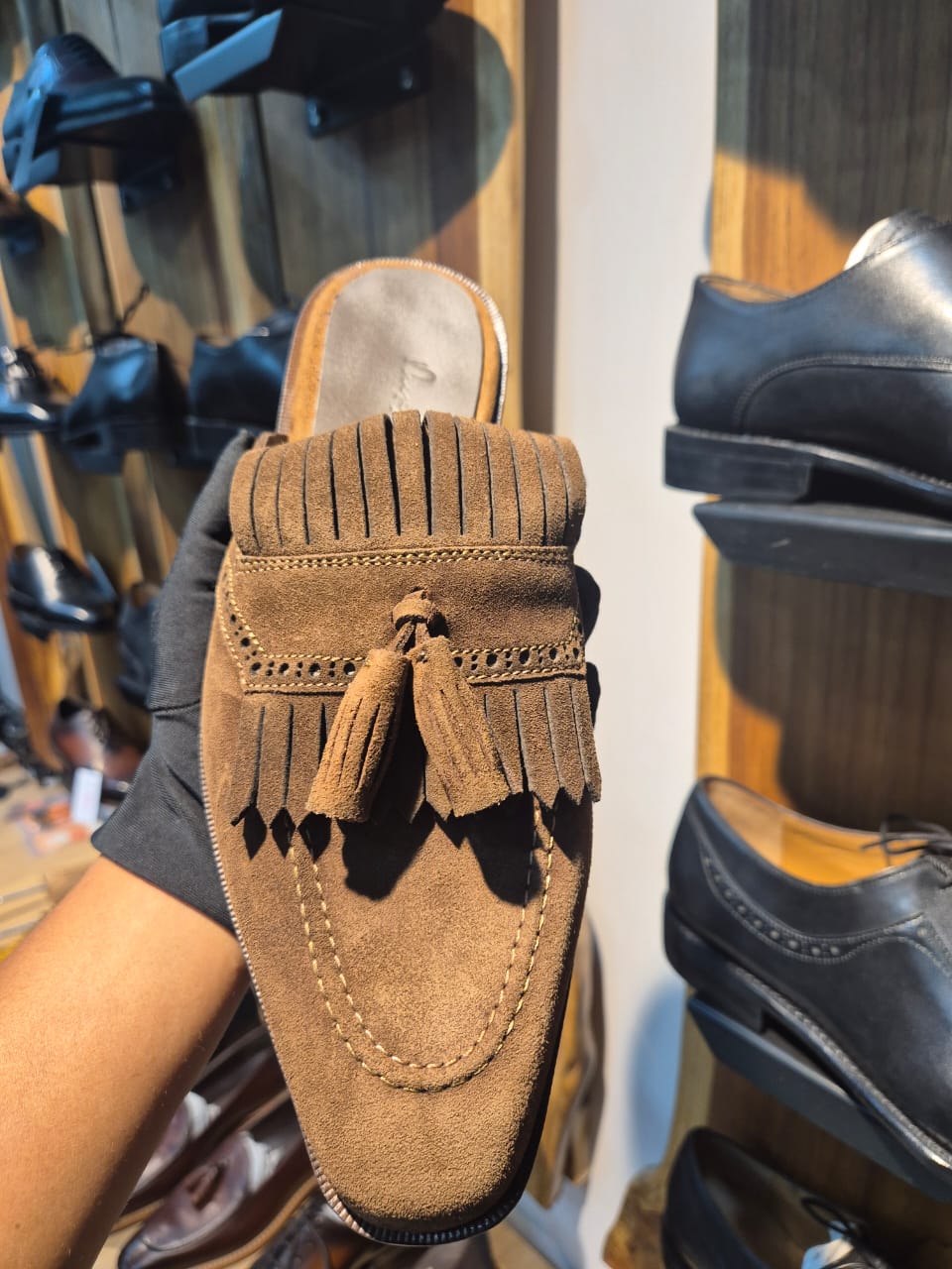 Velvetstride Suede Mules - MERAKINO